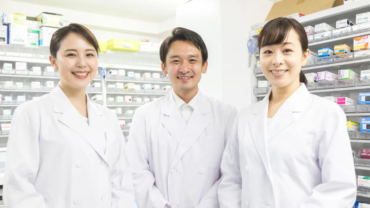 3人の薬剤師